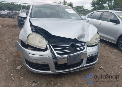 2007 Volkswagen Jetta Wolfsburg Edition from USA, damaged, VIN 3VWEF71K77M166713